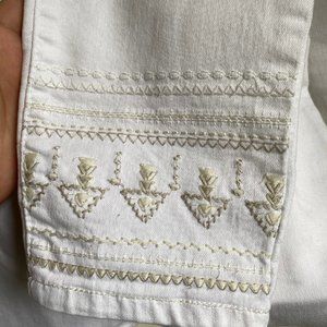 Embroidered Ankle Jeans